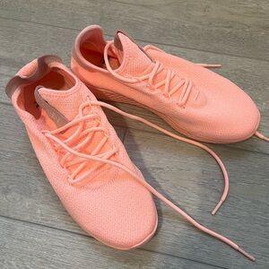 ADIDAS X PHARRELL WILLIAM’s Sneakers Pink Size 7